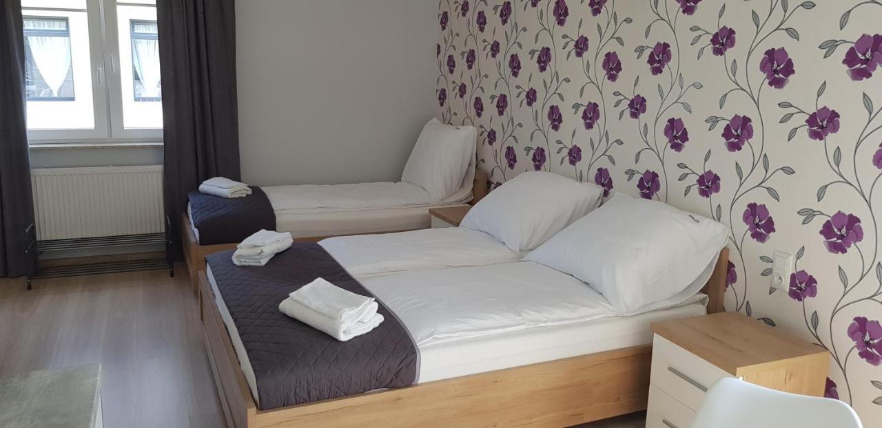 Apartamenty Maja -Pokoje - Domy Wakacyjne -Basen Podgrzewany -Jacuzzi - Sauna Леба Екстериор снимка