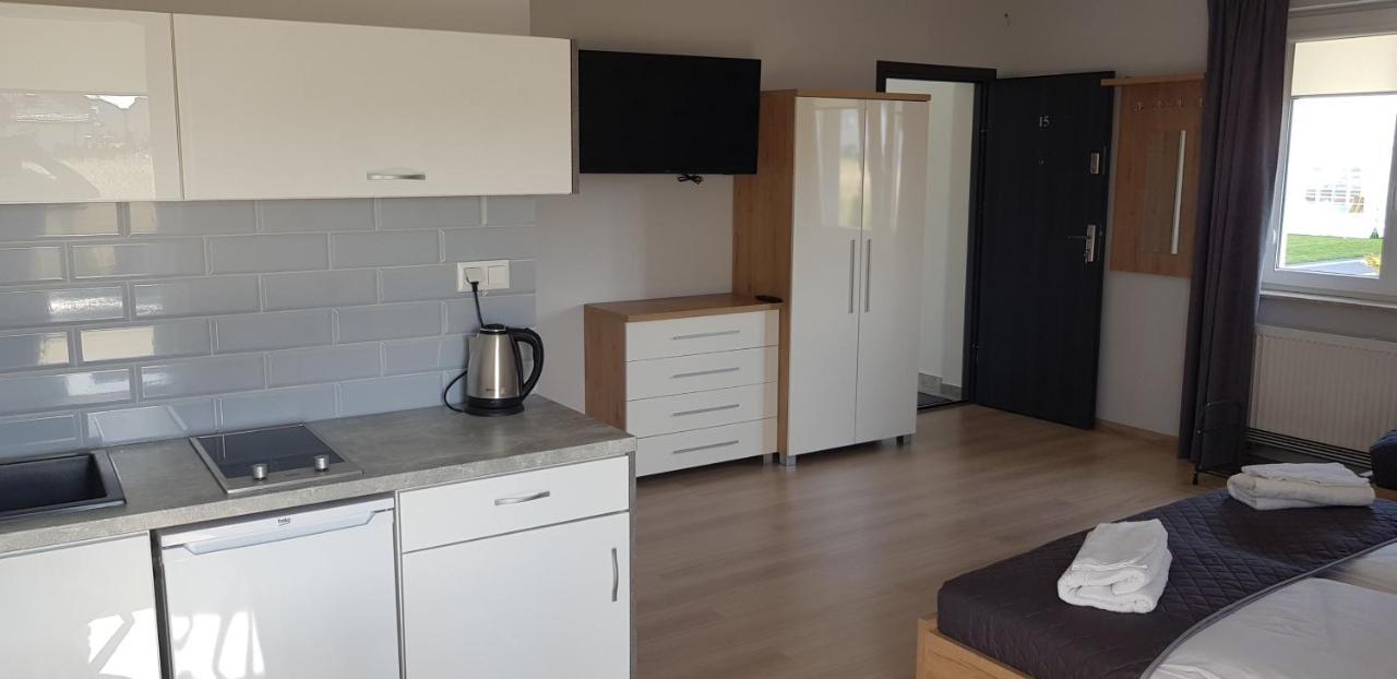 Apartamenty Maja -Pokoje - Domy Wakacyjne -Basen Podgrzewany -Jacuzzi - Sauna Леба Екстериор снимка