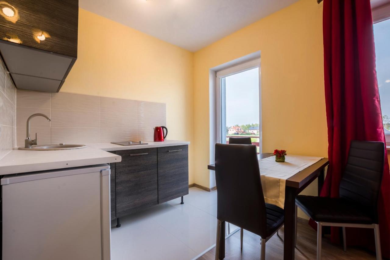 Apartamenty Maja -Pokoje - Domy Wakacyjne -Basen Podgrzewany -Jacuzzi - Sauna Леба Екстериор снимка
